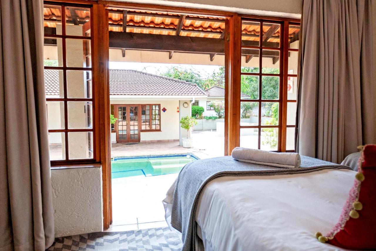 Hotel Chez Vincent Mbombela Esterno foto