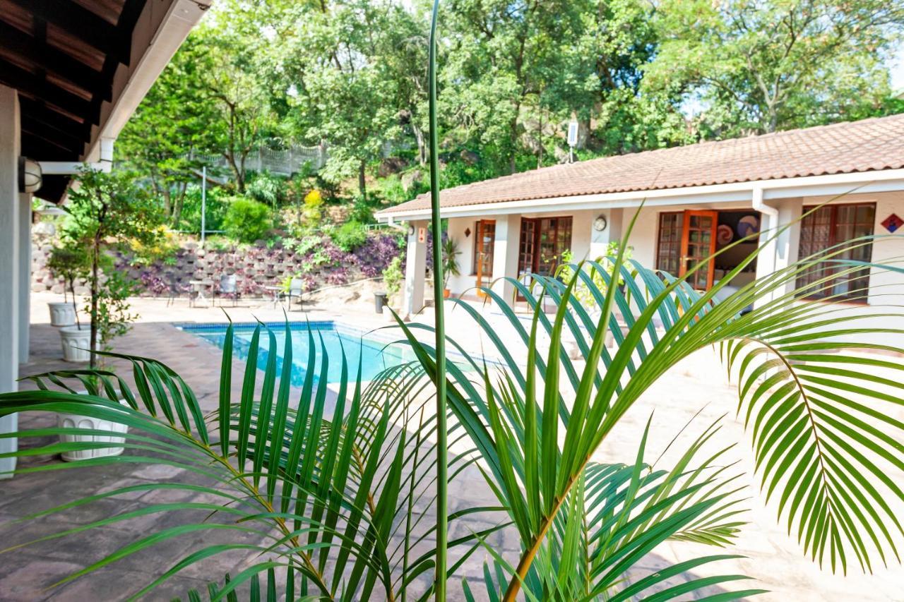 Hotel Chez Vincent Mbombela Esterno foto