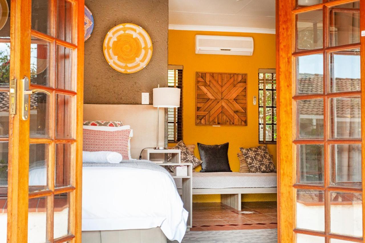 Hotel Chez Vincent Mbombela Esterno foto
